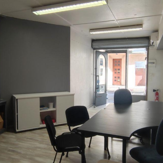  ICI-TERRAINS : Local / Bureau | PONT-SAINT-ESPRIT (30130) | 33 m2 | 44 900 € 