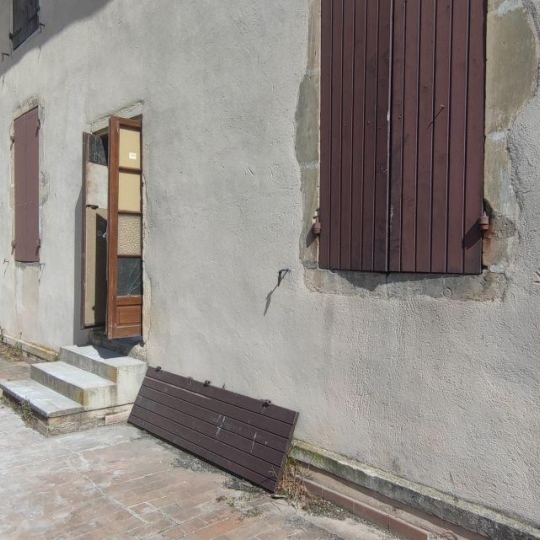  ICI-TERRAINS : Immeuble | BAGNOLS-SUR-CEZE (30200) | 105 m2 | 110 000 € 