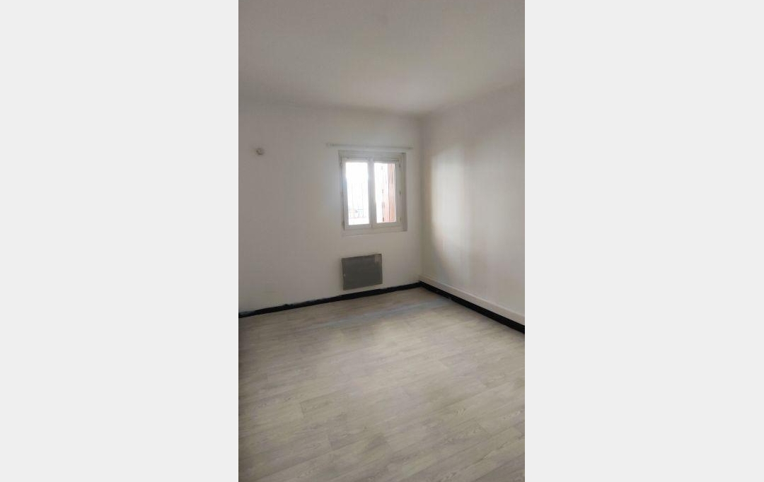 ICI-TERRAINS : Appartement | BAGNOLS-SUR-CEZE (30200) | 24 m2 | 39 900 € 