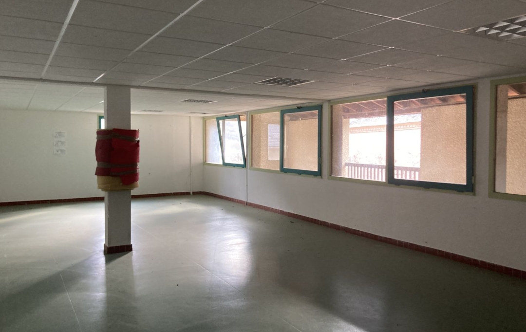ICI-TERRAINS : Appartement | BIELLE (64260) | 92 m2 | 57 500 € 
