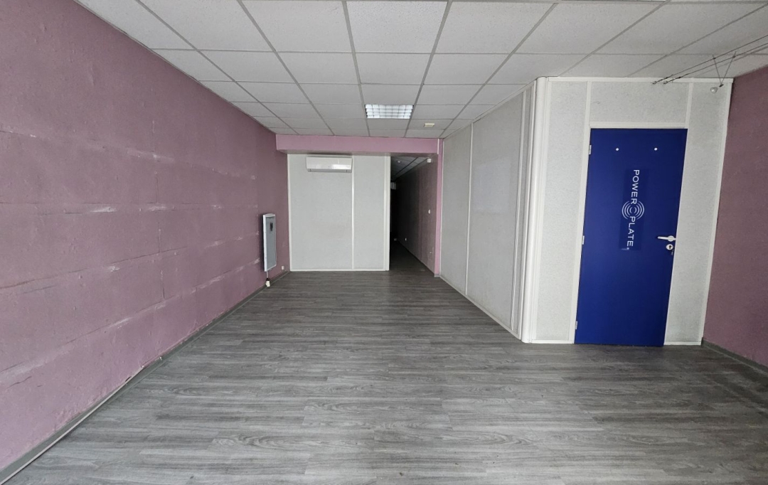 ICI-TERRAINS : Local / Bureau | BAGNOLS-SUR-CEZE (30200) | 51 m2 | 75 000 € 
