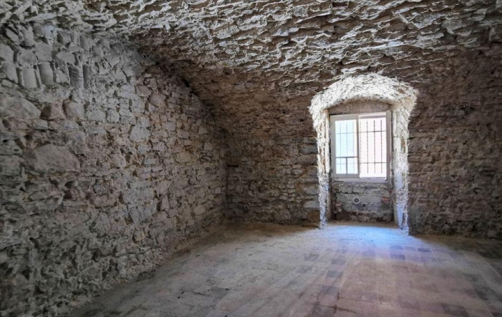  ICI-TERRAINS Apartment | BAGNOLS-SUR-CEZE (30200) | 68 m2 | 49 000 € 