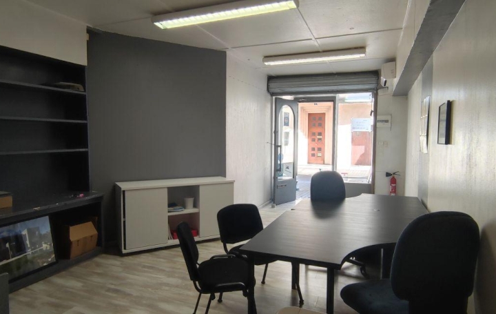  ICI-TERRAINS Office | PONT-SAINT-ESPRIT (30130) | 33 m2 | 44 900 € 