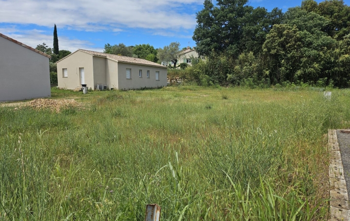 Terrain   BAGNOLS-SUR-CEZE   54 900 € 